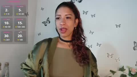 Snapshot of astrid_miller_1 chatting on 06-12-26, 11:53 Astrid online show from 06-12-26, 11:53
