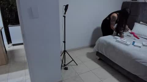 astrid_velle online show from 01-05-26, 05:27