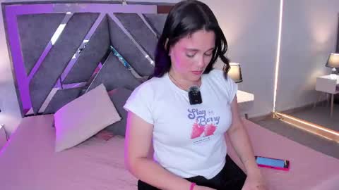 Astrid  online show from 07-26-26, 07:32