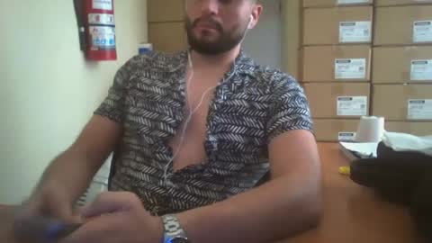 Snapshot of astro_boy_01 chatting on 12-04-24, 09:02 astro_boy_01 online show from 12-04-24, 09:02