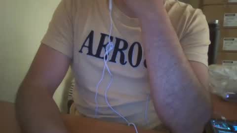 Snapshot of astro_boy_01 chatting on 12-12-24, 09:48 astro_boy_01 online show from 12-12-24, 09:48