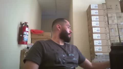 Snapshot of astro_boy_01 chatting on 10-13-25, 09:37 astro_boy_01 online show from 10-13-25, 09:37