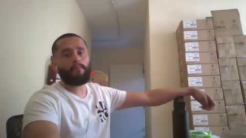 Snapshot of astro_boy_01 chatting on 10-17-25, 09:17 astro_boy_01 online show from 10-17-25, 09:17