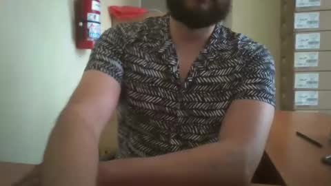 Snapshot of astro_boy_01 chatting on 10-23-25, 08:18 astro_boy_01 online show from 10-23-25, 08:18