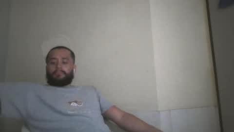 Snapshot of astro_boy_01 chatting on 11-02-25, 10:12 astro_boy_01 online show from 11-02-25, 10:12