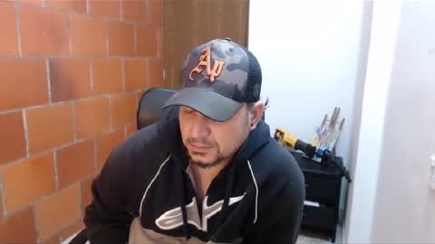 Snapshot of astton_nick chatting on 01-11-25, 06:45 Nick Astton online show from 01-11-25, 06:45