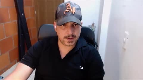 Snapshot of astton_nick chatting on 01-24-25, 04:16 Nick Astton online show from 01-24-25, 04:16