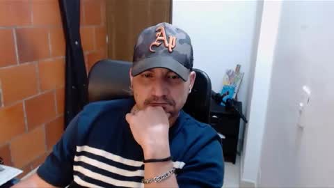 Snapshot of astton_nick chatting on 01-30-25, 09:04 Nick Astton online show from 01-30-25, 09:04