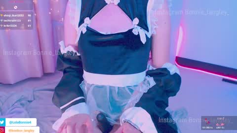 Snapshot of asuka_langleysoryu chatting on 01-28-25, 10:12 Bonnie online show from 01-28-25, 10:12