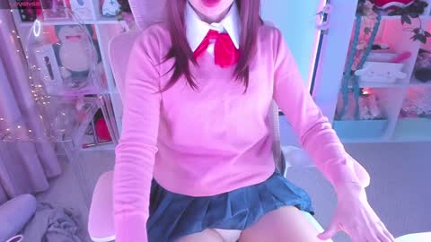 Snapshot of asuka_langleysoryu chatting on 01-30-25, 06:54 Bonnie online show from 01-30-25, 06:54