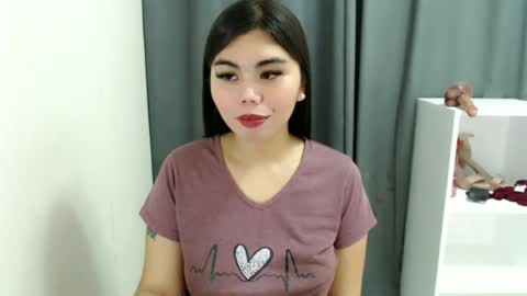 Snapshot of asuna_charming chatting on 06-21-26, 05:37 asuna_charming online show from 06-21-26, 05:37