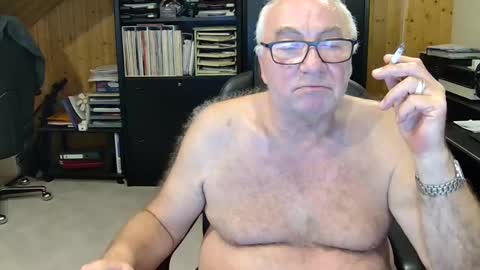 asusandy online show from 01-14-25, 12:11