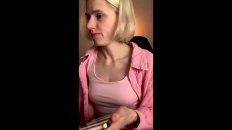 Snapshot of asya_new chatting on 09-19-25, 12:34 asya_new online show from 09-19-25, 12:34