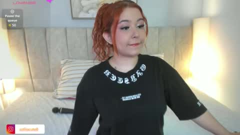 Snapshot of atena_cuteee chatting on 01-08-26, 07:16 sofia online show from 01-08-26, 07:16