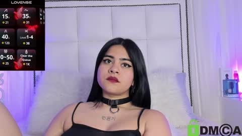 Snapshot of atena_hill chatting on 12-04-24, 09:02 Athena online show from 12-04-24, 09:02