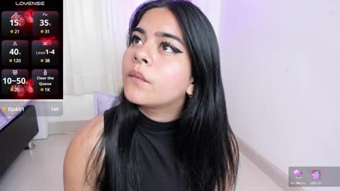 Snapshot of atena_hill chatting on 01-09-25, 12:03 Athena online show from 01-09-25, 12:03
