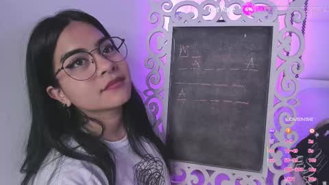 Snapshot of atena_hill chatting on 02-20-25, 10:48 Athena online show from 02-20-25, 10:48