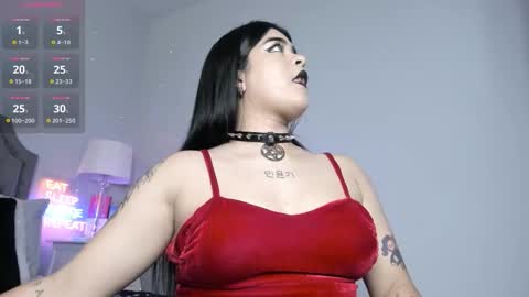 Snapshot of atena_hill chatting on 10-03-25, 07:44 Athena online show from 10-03-25, 07:44