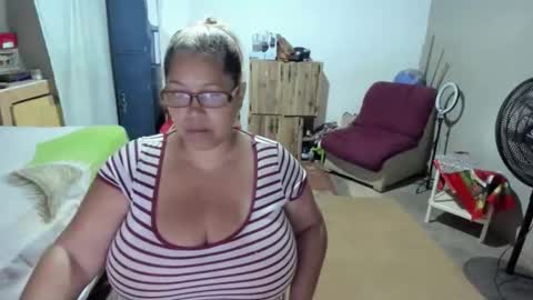 Snapshot of atenea412929 chatting on 04-09-26, 09:47 atenea412929 online show from 04-09-26, 09:47