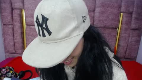 COLOMBIA online show from 04-22-26, 04:26