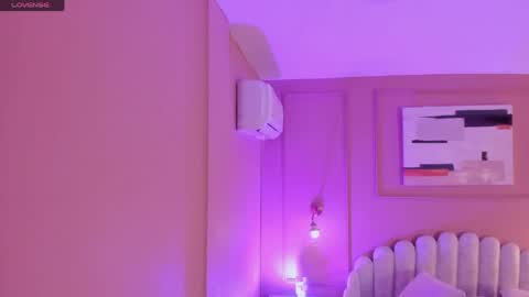 Snapshot of atenea_cute21 chatting on 06-07-26, 02:48 Athenea online show from 06-07-26, 02:48