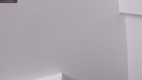 Snapshot of atenea_cute21 chatting on 06-14-26, 03:30 Athenea online show from 06-14-26, 03:30