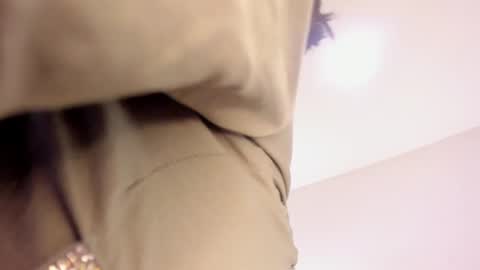 Snapshot of atenea_lux chatting on 07-23-26, 01:58 atenea lux online show from 07-23-26, 01:58