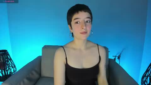 Athenea online show from 06-15-26, 01:46