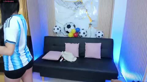 Atenea online show from 07-08-26, 03:33