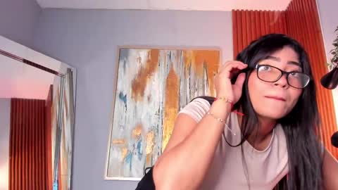 Snapshot of athenea_vis chatting on 01-20-25, 03:07 Thiana online show from 01-20-25, 03:07