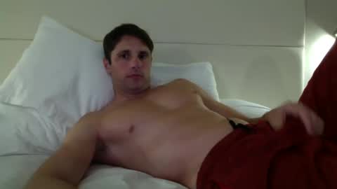 Snapshot of athleteguy55555 chatting on 02-02-25, 11:00 tommycb55555 online show from 02-02-25, 11:00