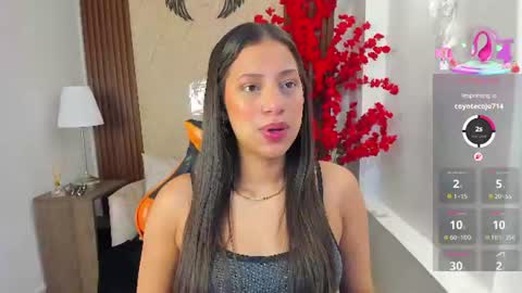 Snapshot of atiena_ chatting on 07-07-26, 11:36 Atiena online show from 07-07-26, 11:36