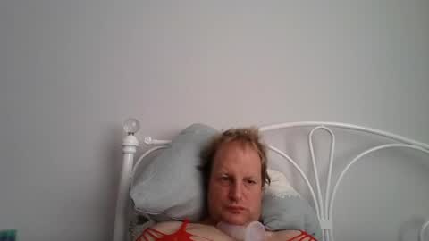 yoursissy online show from 06-30-26, 05:47
