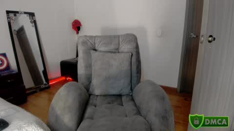 Snapshot of atomns41 chatting on 03-07-26, 04:15 Carolina online show from 03-07-26, 04:15