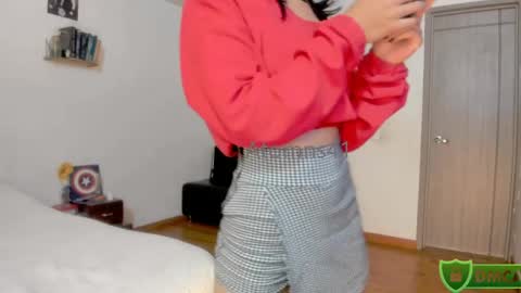 Snapshot of atomns41 chatting on 05-06-26, 02:40 Carolina online show from 05-06-26, 02:40