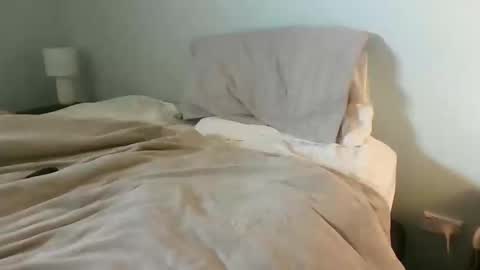 Snapshot of auckland26 chatting on 09-12-25, 01:38 auckland26 online show from 09-12-25, 01:38