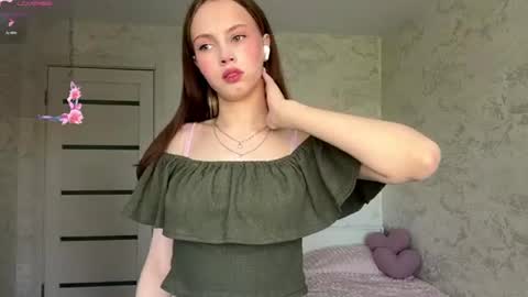 Jolyn online show from 06-11-26, 09:07