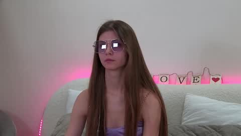 Audrey online show from 02-18-25, 08:05