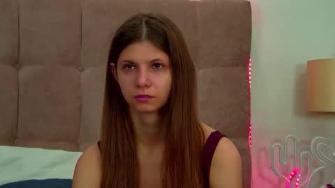 Audrey online show from 10-21-25, 06:25