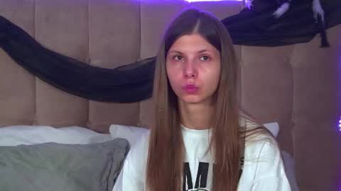 Audrey online show from 11-02-25, 06:21