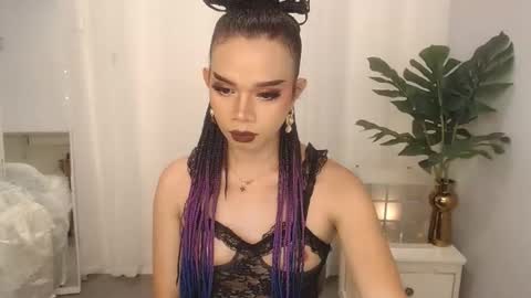 Audrey online show from 10-20-25, 01:55