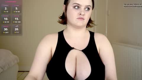 Audrey Jacq online show from 11-08-25, 04:29