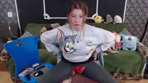 Snapshot of audrieplaza chatting on 11-17-25, 11:05 Verona nika online show from 11-17-25, 11:05