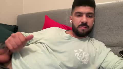 Snapshot of augustload chatting on 09-18-25, 01:40 AugustLoad online show from 09-18-25, 01:40