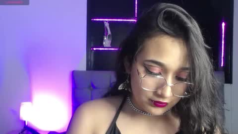 aura_cute_ online show from 03-22-26, 01:36