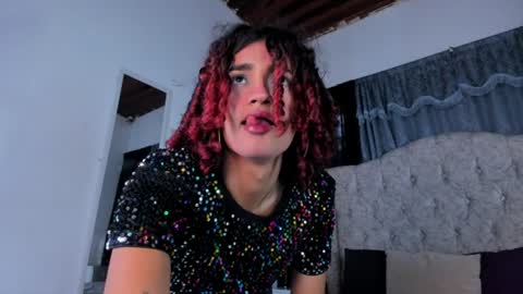 Aura online show from 07-06-26, 11:29
