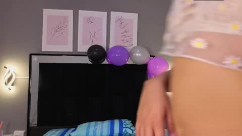 Snapshot of aura_verde chatting on 03-09-26, 07:51 aura verde online show from 03-09-26, 07:51