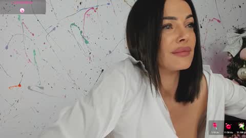 Sonia online show from 12-17-25, 02:34