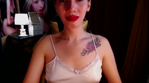 Snapshot of aurakharisma_xx chatting on 12-06-24, 04:47 Miss awra online show from 12-06-24, 04:47