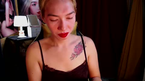 Snapshot of aurakharisma_xx chatting on 12-21-24, 03:03 Miss awra online show from 12-21-24, 03:03